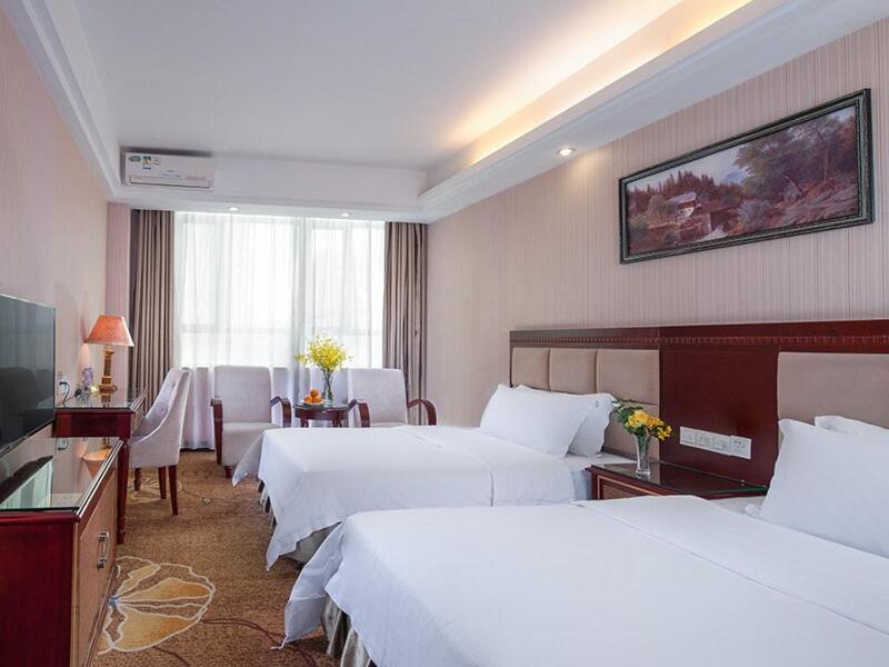 Vienna Hotel Longgang Nanlian Shenzhen Exterior photo